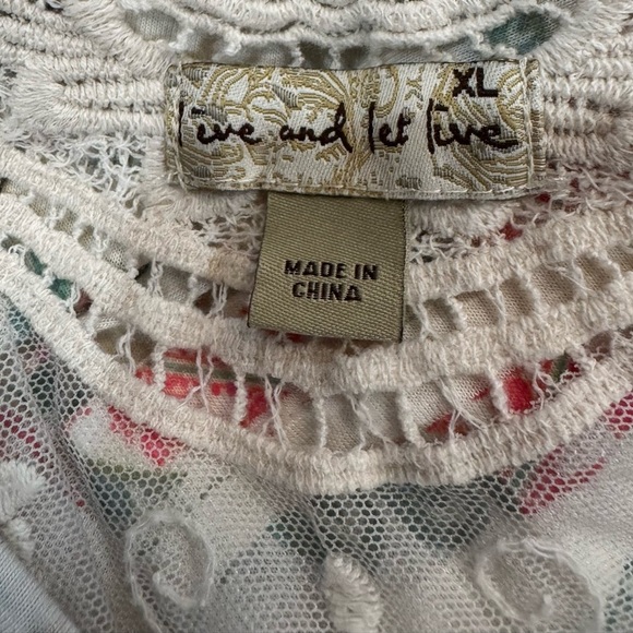 Live and Let Live Metal beading detail with lace Back size XL - Picture 8 of 10